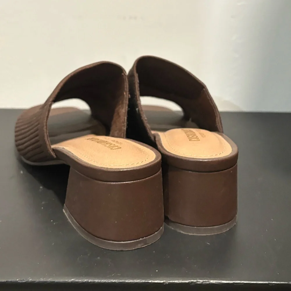 Brown Stretch Mules with Block Heel *lookalike** Everlane - Picture 3 of 3
